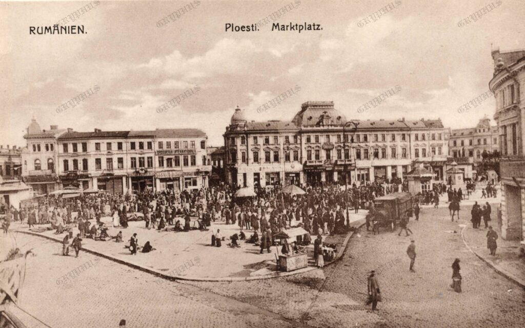 Piața Centrală (Marktplatz) cu Primăria în fundal, carte poștală sepia – Ploești