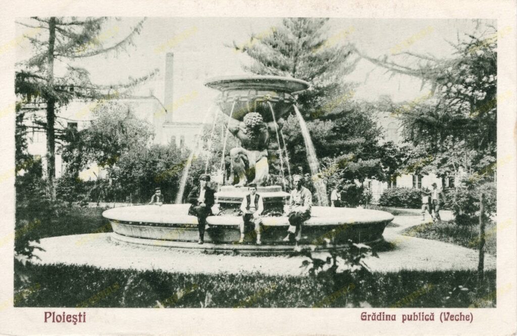 Ploiești – Grădina publică (veche) cu fântâna și statuia lui „Atlas”, 1925