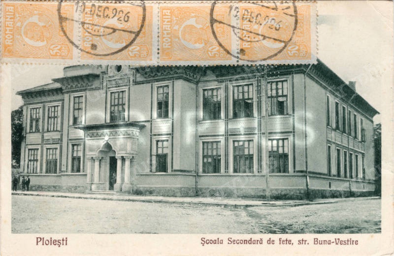 Școala Secundară de fete, str. Buna-Vestire, Ploiești (circulată în 1926)